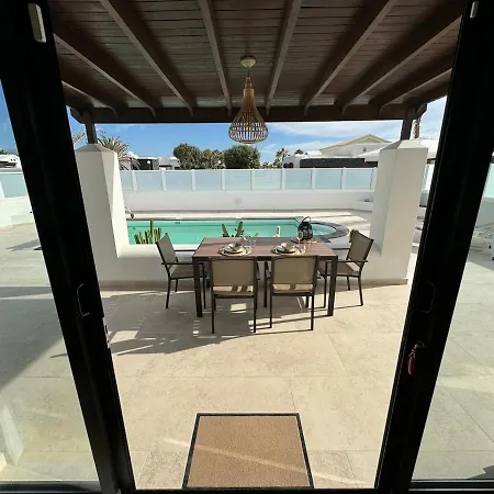 New In Playa Blanca, Lanzarote -adults Only- * פלאיה בלנקה