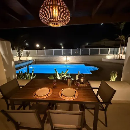 New In Playa Blanca, Lanzarote -adults Only- וילה *