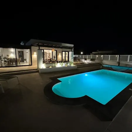 וילה New In Playa Blanca, Lanzarote -adults Only- *
